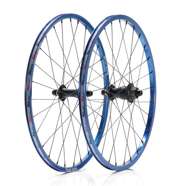 Box One Stealth Expert 20 x 1-1/8" 10mm Wheelset